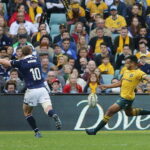 Finn Russell charge down try